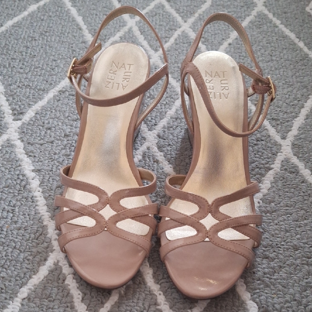 Naturalizer Wedge Heel Sandals Nude 9.5
